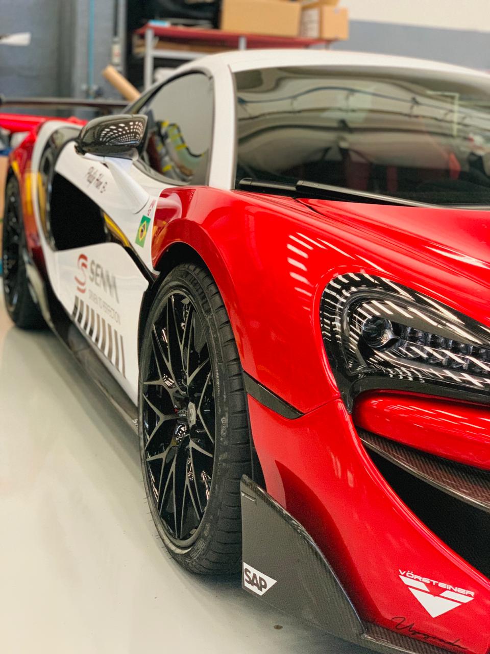 Envelopamento de carro